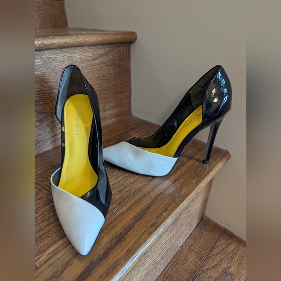 Nine West White and Black Patent Vegan Leather Stiletto Pumps Size 7 - Picture 2 of 14